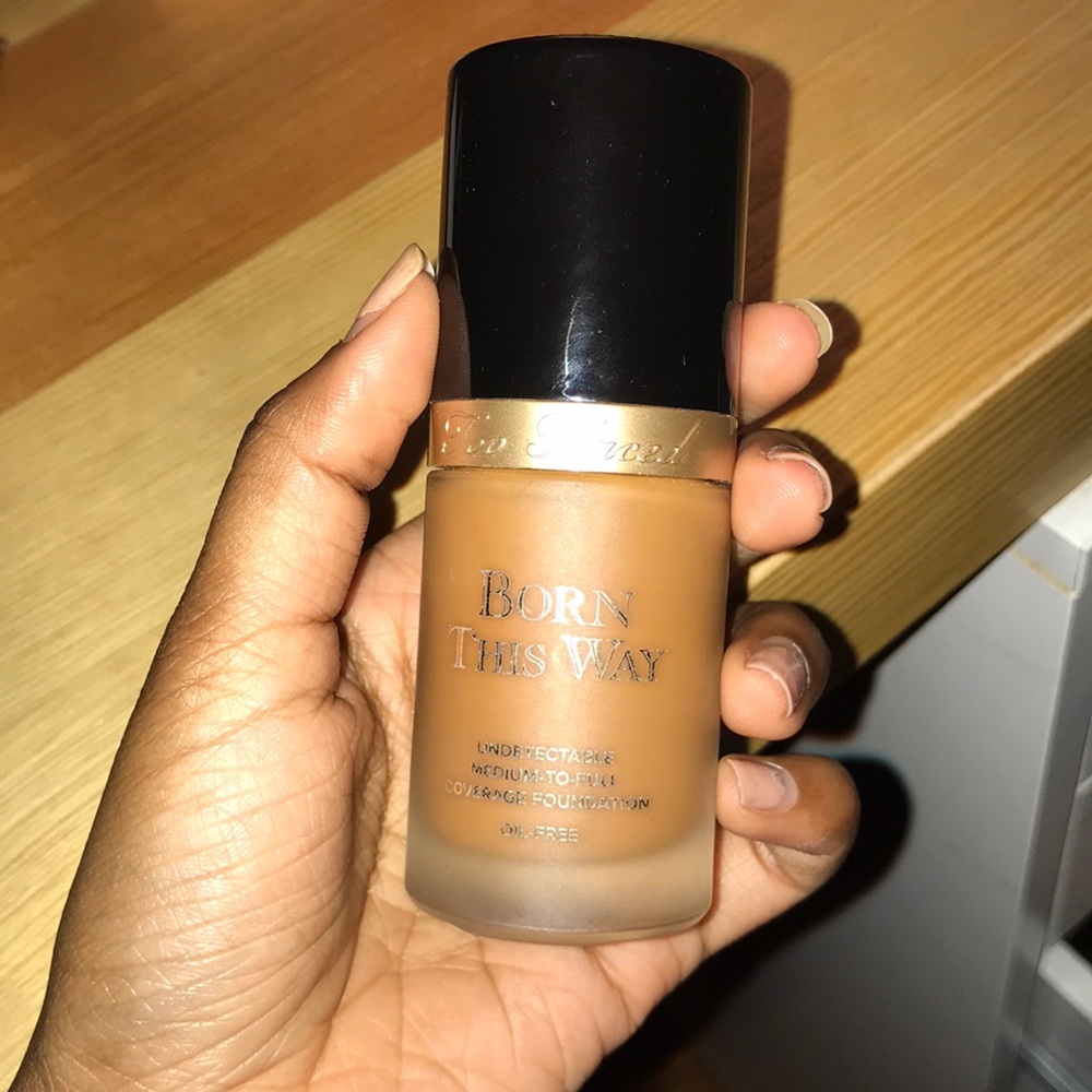 Too Faced Born This Way Foundation